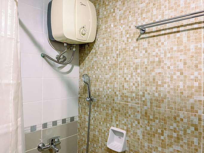 Bathroom 2, Best and Cozy 2BR Apartment Royal Olive Residence, Jakarta Selatan