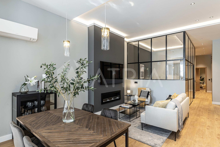 Room 2, Flat 1 10m Walk to Bernab u Real Madrid Stadium, Madrid