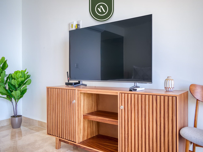 Room 2, Harbor 171 Torre Norte 1311, Puerto Vallarta