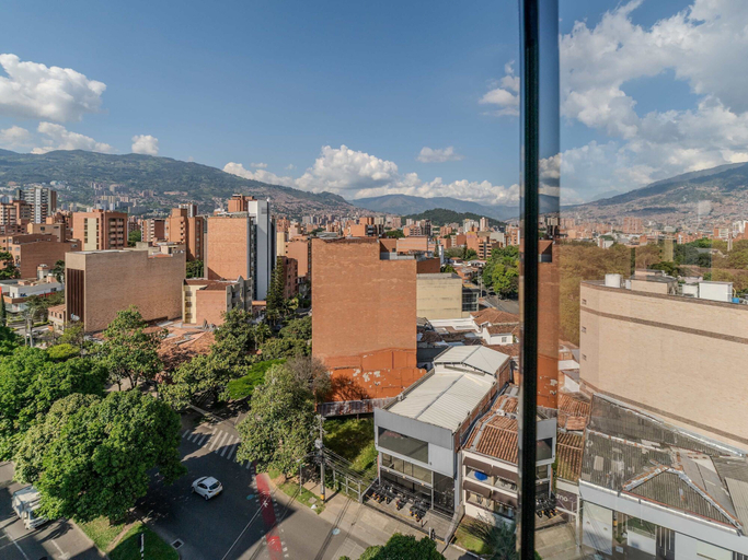 Room 3, W Contemporary Loft w AC in Trendy Laureles, Medellín
