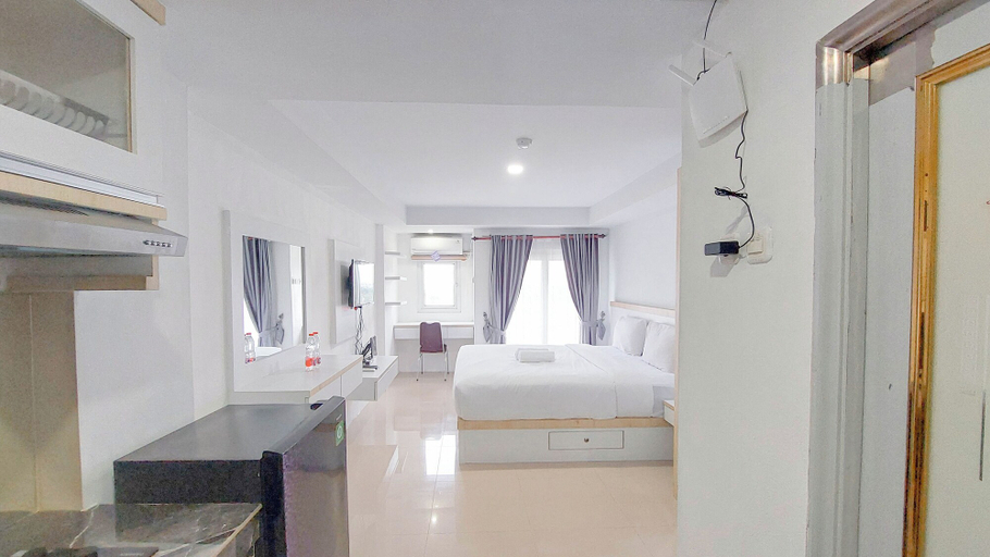 Bedroom 1, Relaxing Studio Apartment at Mansyur Residence, Medan