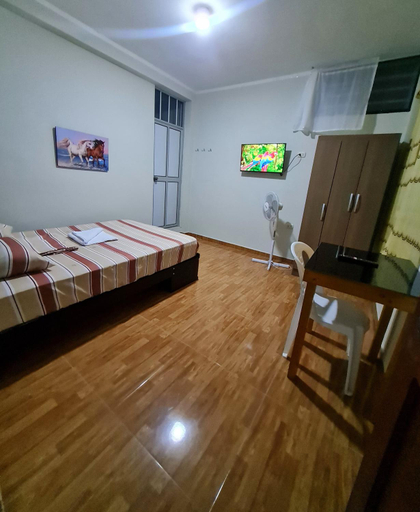 Bedroom 2, Cuartos Amoblados Perez, Jaén