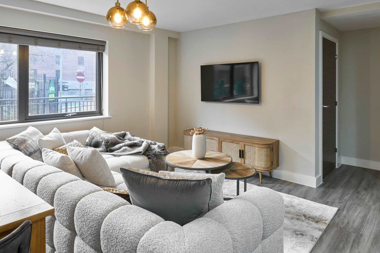 Room 3, Host Stay Chic Townhouse by the Docks, Sefton