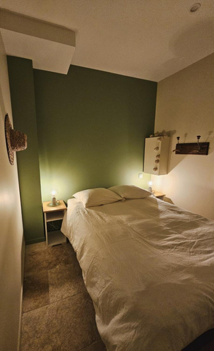 Bedroom 14