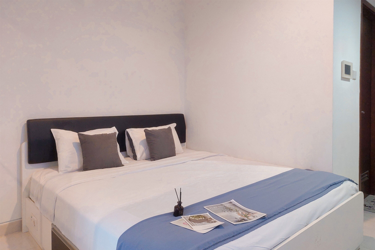 Bedroom 1, Simply Studio (No Kitchen) Apartment at 16th Floor West Vista, West Jakarta