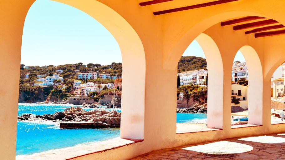 Room 3, Can Benet 1 in Calella de Palafrugell, Girona