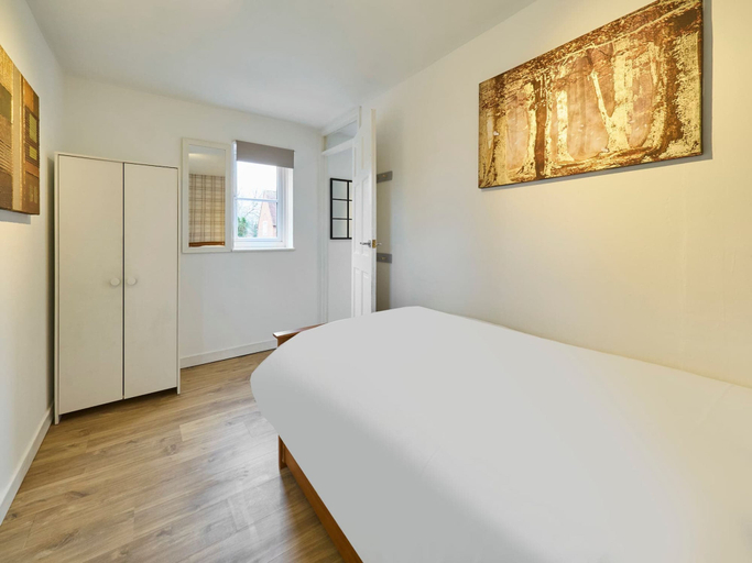Room 5, Host Stay Cedar Cottage, Kent