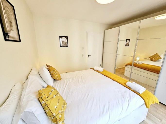 Bedroom 3, Cozy one bedroom with convenient parking, Luxembourg
