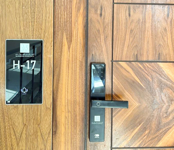Others 5, Kease Yasmin H-17 Royal Touch GZ75, Riyadh