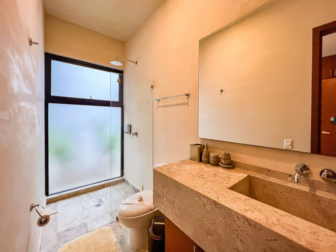 Room 5, Amazing House With Private Pool in La Veleta, Cozumel