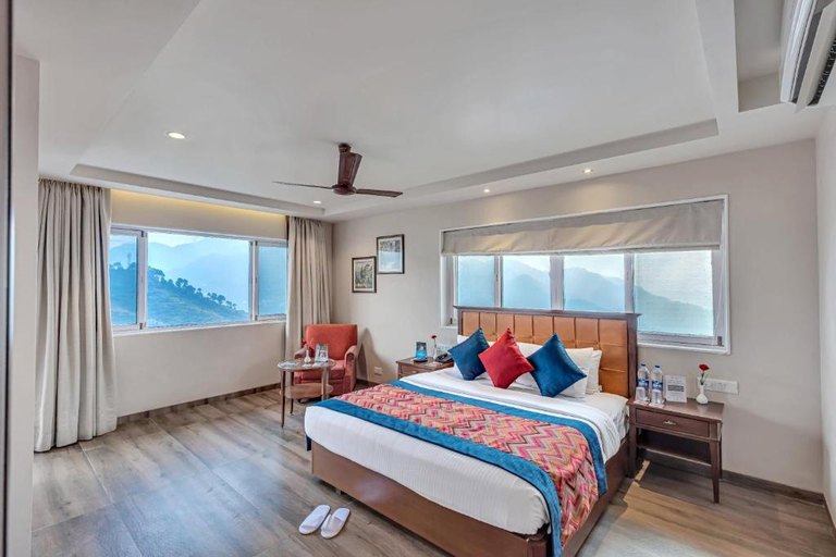 Bedroom 2, Club Mahindra Kandaghat, Shimla