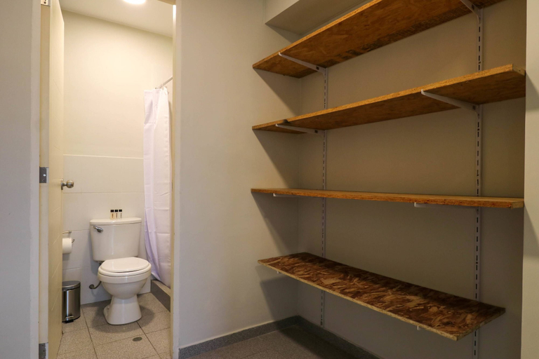 Room 3, w Magnificent 3BR in the Heart of Barranco, Lima