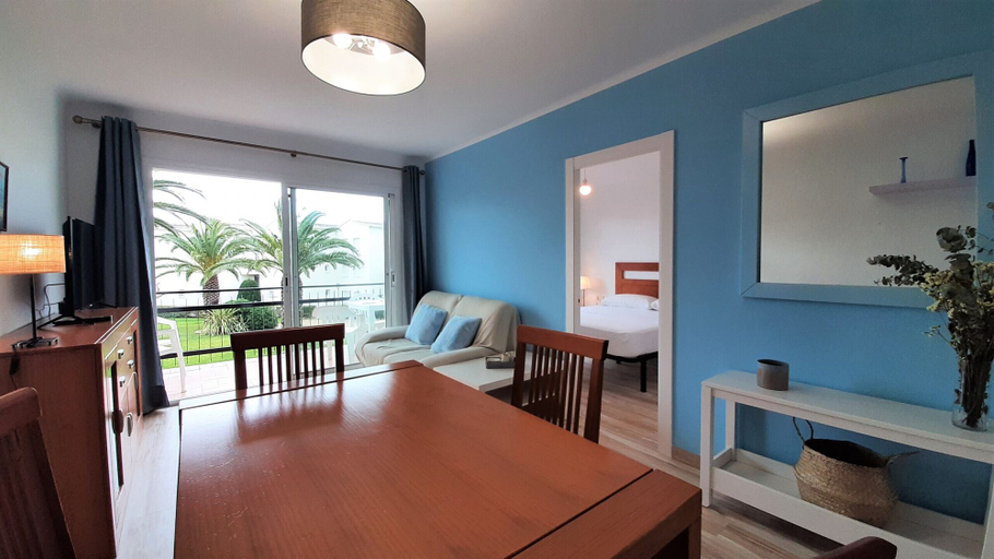 Room 4, Costa Brava E-3 in Calella de Palafrugell, Girona