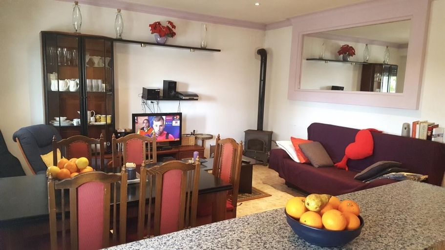 Room 2, Maria Pl in Calella de Palafrugell, Girona