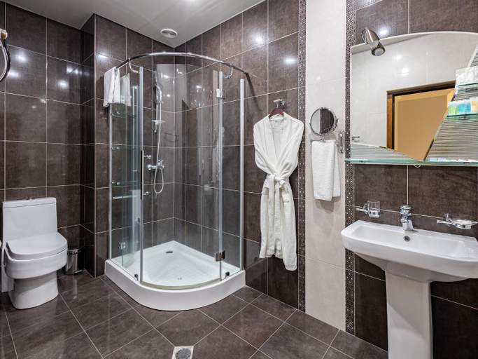 Bathroom 3, La Defense Hotel, Yerevan