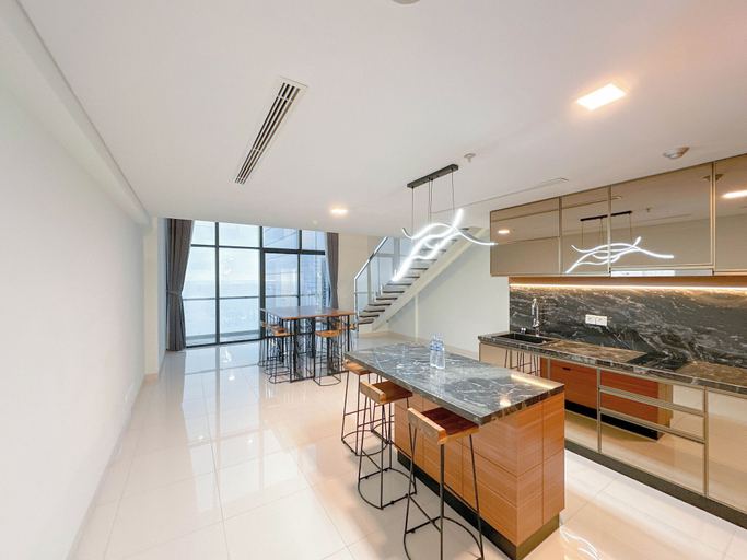 Food & Drinks, Spacious and Modern Studio SOHO Apartment at VieLoft SOHO and SKY Residence, Surabaya