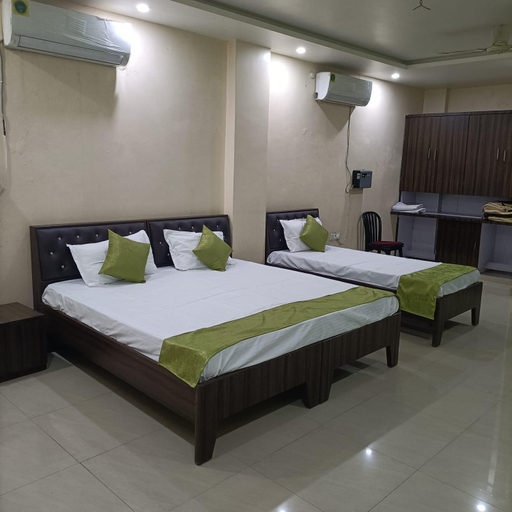 Others 1, Rudra Inn, Lucknow