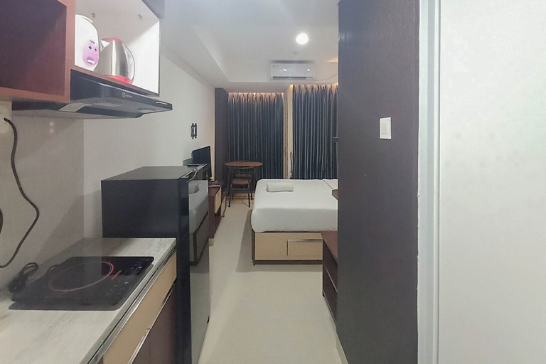 Bedroom 4, Brand New and Homey Studio at Tamansari Skylounge Makassar Apartment, Makassar