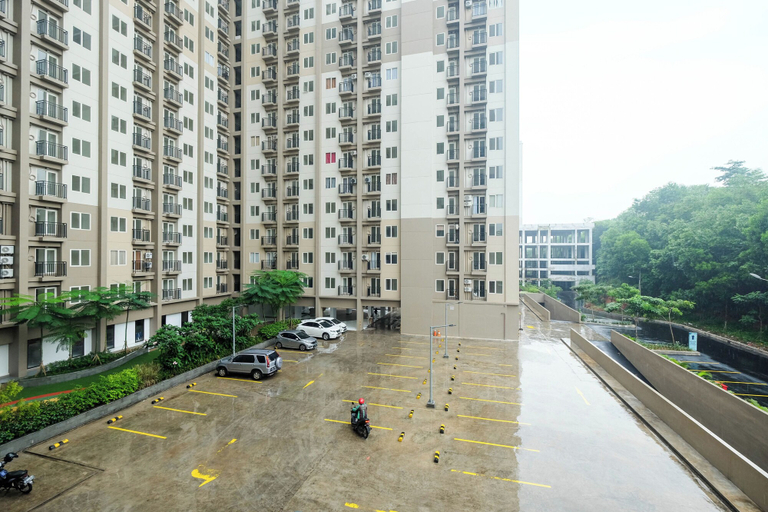 Exterior & Views, Modern and Cozy 2BR Podomoro Golf View Apartment, Bogor