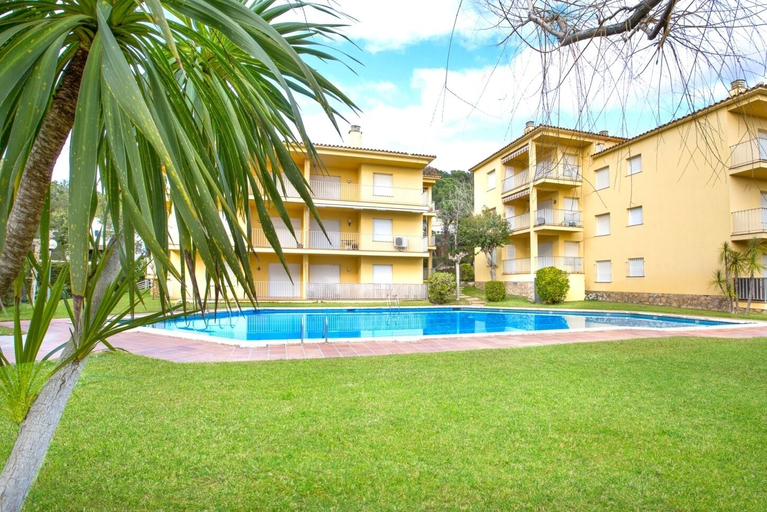 Room 5, Cenit B-10 in Llafranc, Girona
