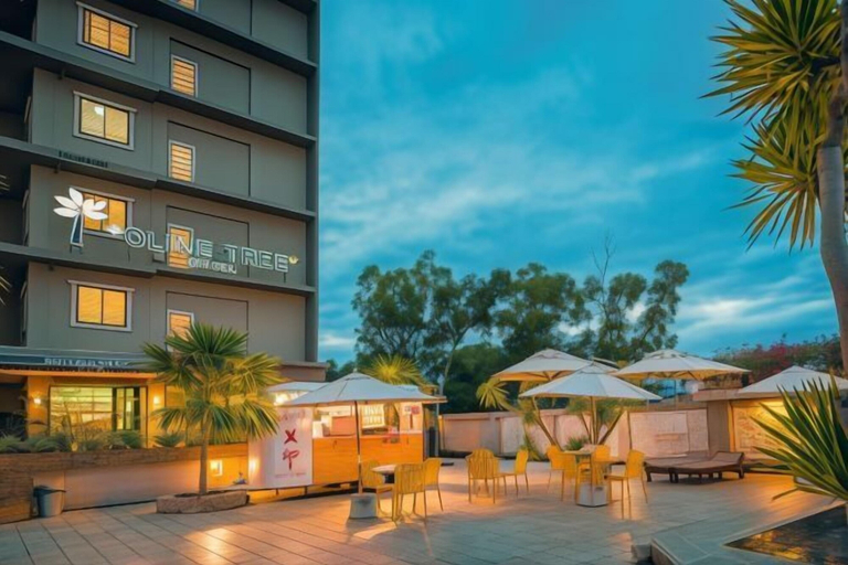 Exterior & Views 2, Olive Tree Hotel Pattaya, Sattahip