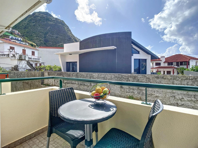 Others 5, Atlantic Breeze by Atlantic Holiday, Porto Moniz