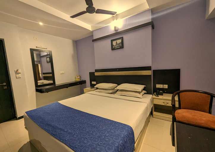 Bedroom 12
