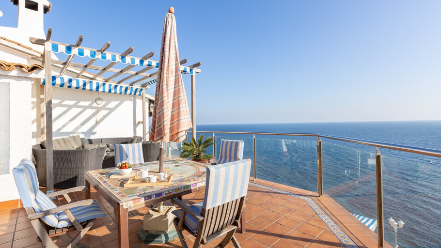Room 3, Canyelles in Lloret de Mar, Girona