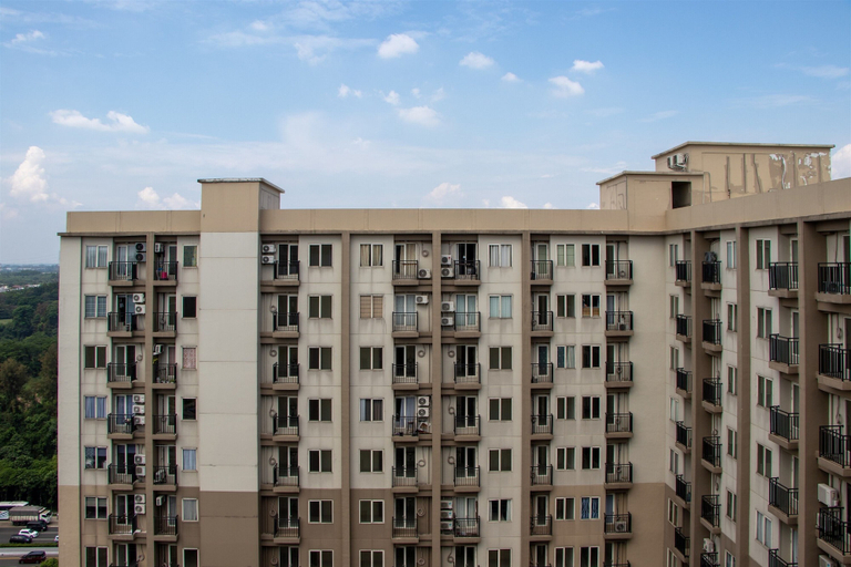 Exterior & Views 2, Comfort 2BR at 28th Floor Podomoro Golf View Apartment, Bogor