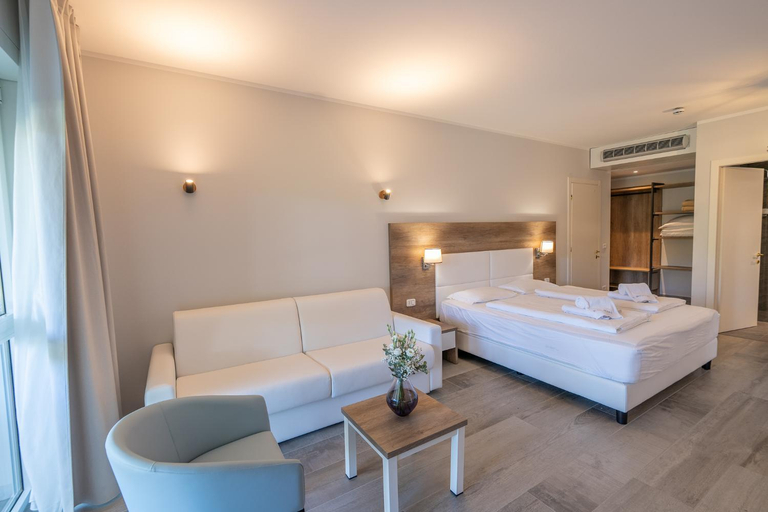 Bedroom 17