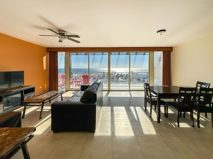 Room 5, Poolside Family Retreat 2BR Condo, Puerto Peñasco
