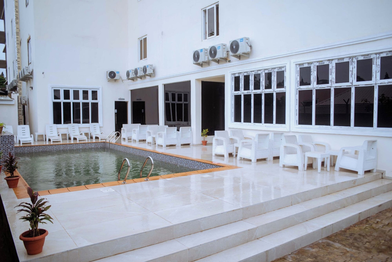 Sport & Beauty, Check Inn Hotel Gimbiya, AbujaMun