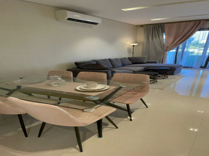 Room 5, Elegant Lagoon View With Balcony, Taqah