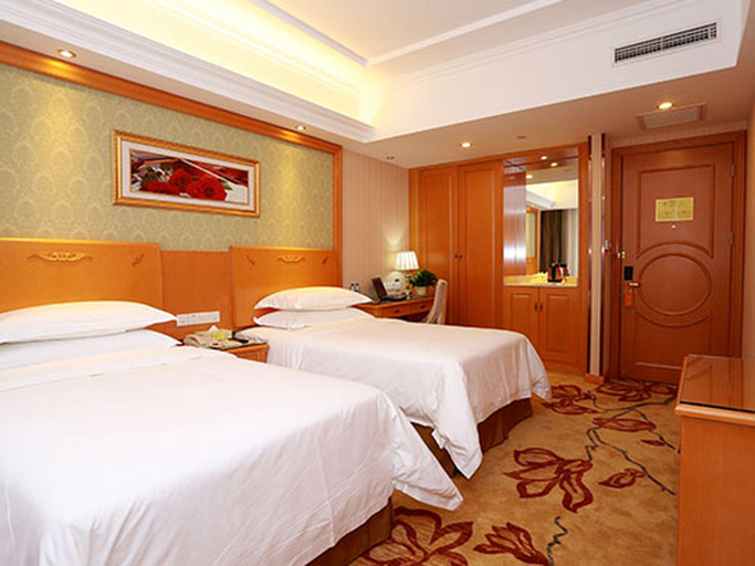 Bedroom 2, Vienna Hotel Wuhan Jiefang Avenue Branch, Wuhan