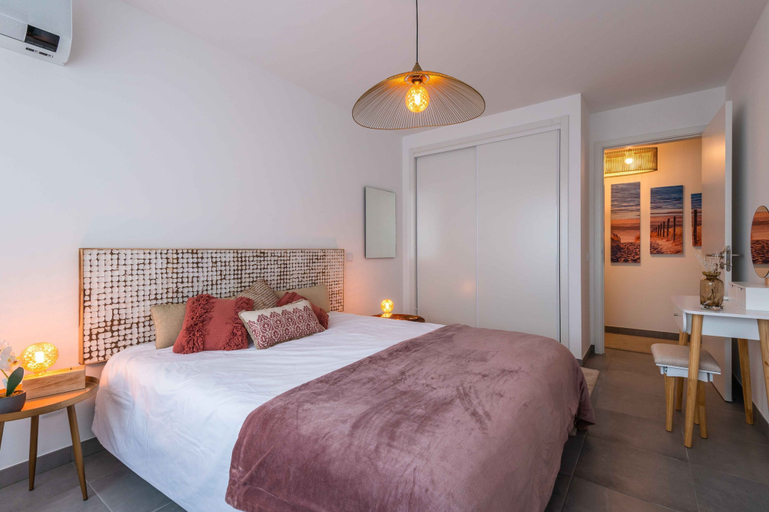Room 2, Caravelas 2 Bedroom Apartment, Silves