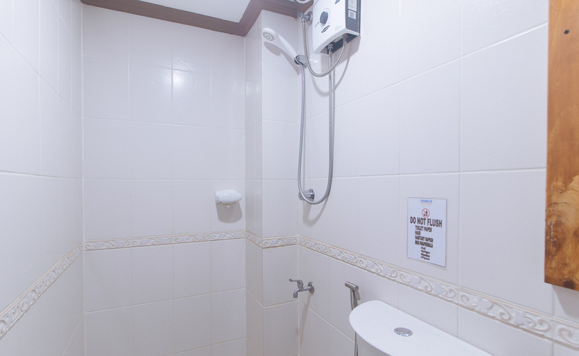 Bathroom 24
