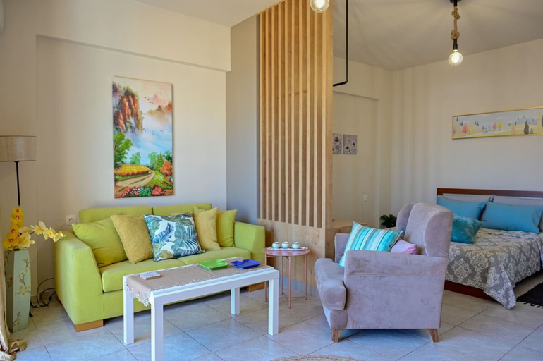 Others 2, George s House in City Center, Crete