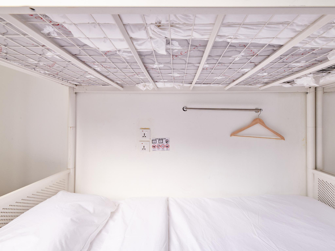 Bedroom 10