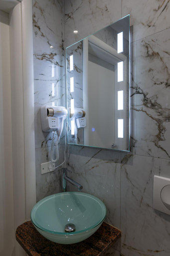 Bathroom 3, Edva Hotel, Vlorës