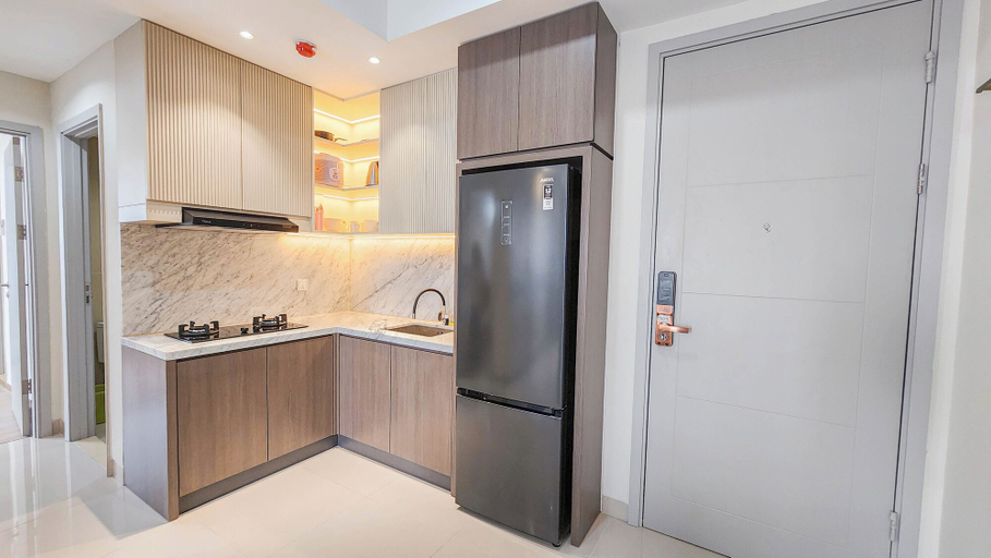 Others 5, Spacious Combined 3BR Grand Sungkono Lagoon Apartment, Surabaya