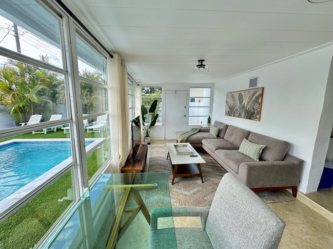 Room 2, Beautiful 3 2 Home in Pompano Beach - Close to Beach, Broward