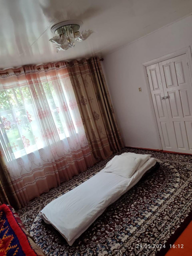 Others 2, Kol-Tor Guesthouse, Ysyk-Köl (lake)