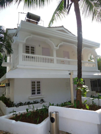 Exterior 6