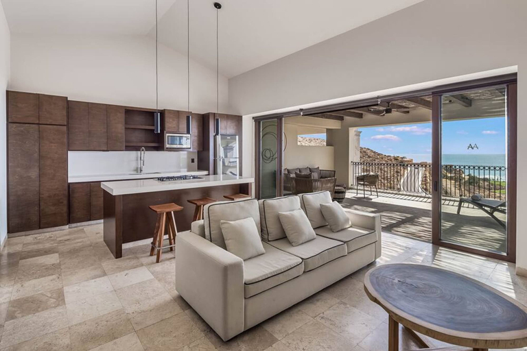 Room 5, Three Bedroom Residence, La Paz