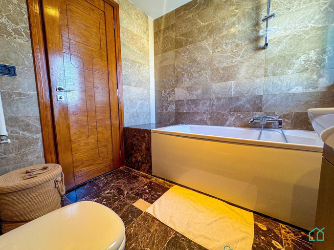 Room 4, Ain Zaghouan Nd Superbe apt Avec Terrasse et vue, Bouhaira