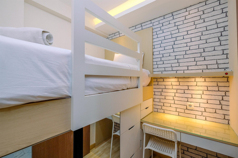 Bedroom 2, Nice and Comfortable 2BR at Podomoro Golf View Apartment, Bogor