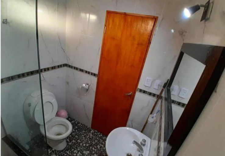 Bathroom, Cabañas SNT Rafael, Capital