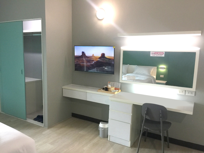 Bedroom 5