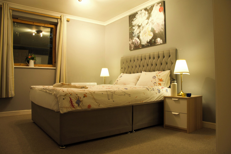 Others 5, Lux 2 Bed in Canary Wharf Close to Excel & O2, London