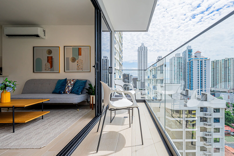 Room 4, w Majestic 1BR w Stunning Balcony View, Panamá